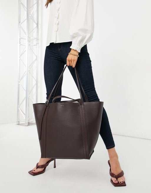 Reiss allegra leather tote in pomegranate