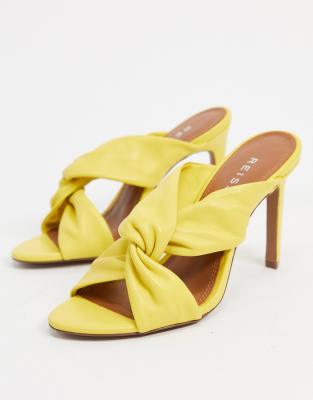 Mia on sale yellow sandals