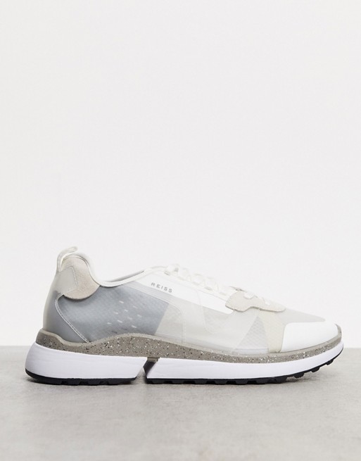 Reiss ethan mesh runner trainers in white leather
