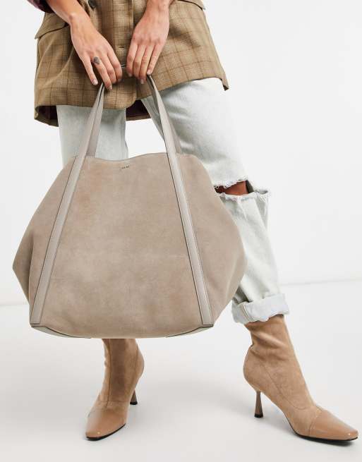 Reiss norton suede tote in mushroom