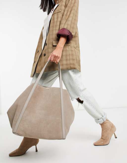 Reiss norton suede tote in mushroom