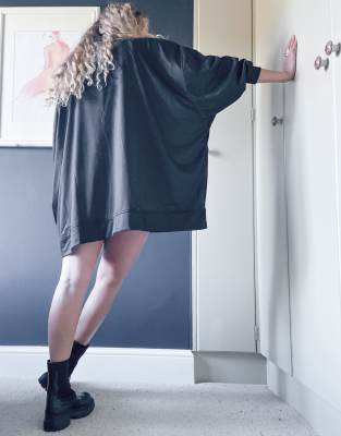 robe motif tete de mort