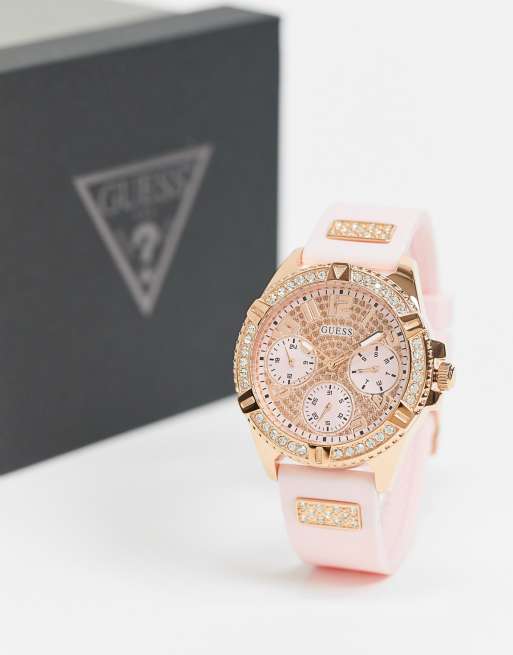 Reloj con correa rosa de Guess