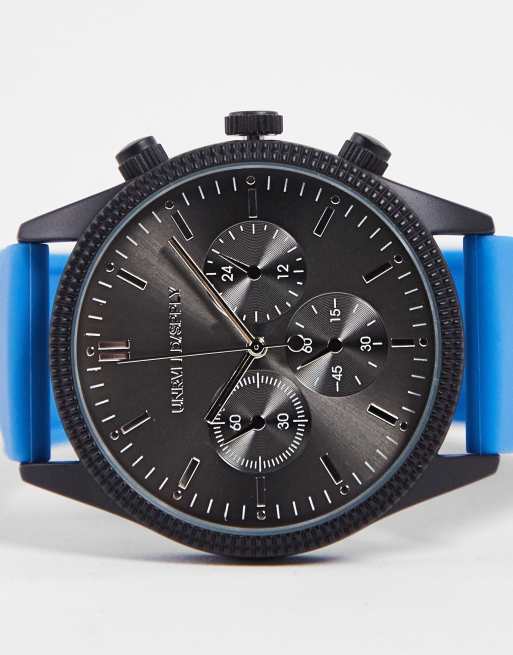 Reloj con esfera negra y correa azul deportiva de goma de ASOS DESIGN, 4 de 4