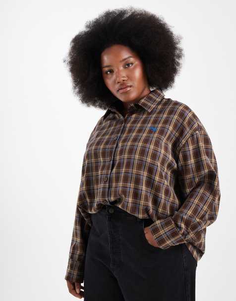 Renee Studio Plus - Brun ternet skjorte med brede manchetter og broderet logo - Kun hos ASOS - view 1