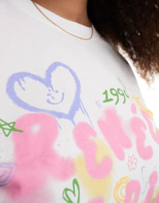 Renee Studio Plus Exclusive Crew Neck Graffiti T-shirt In White