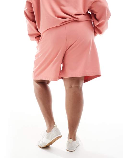 Renee Studio Plus exclusive sweatshirt fabric shorts in peach - part of a set  , 5 of 5