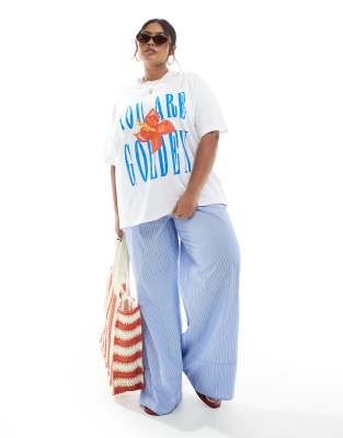 Renee Studio Plus Exclusive You Are Golden Graphic T-shirt