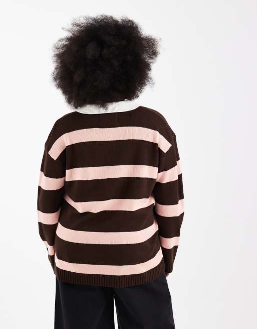 Renee Studio Plus - Pink og bordeaux stribet strikket rugbyoverdel med krave - Kun hos ASOS, 3 af 4
