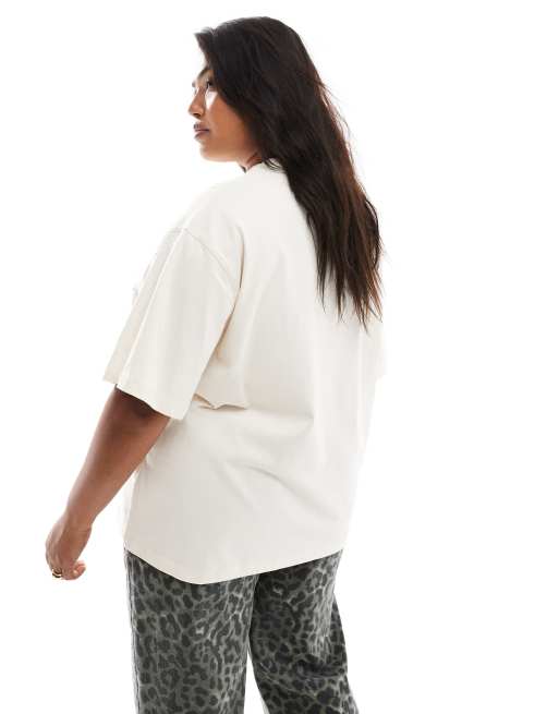  Renee Studio Plus x Holly Wynne - Exclusivité - T-shirt à imprimé logo et cerises - Blanc cassé  , 3 de 5