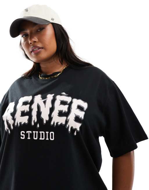  Renée Studio Plus x Holly Wynne - Sort og oversized T-shirt med broderet logo i pufstil - Kun hos ASOS  , 3 af 5