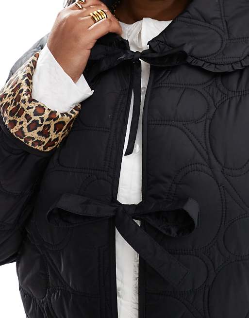 Renee Studio x Holly Wynne exclusive quilted frill collar Renee Studio x Holly Wynne exclusive quilted frill collar