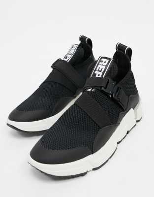 replay black trainers