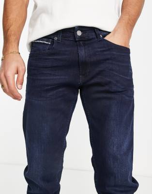 levis wedgie tango