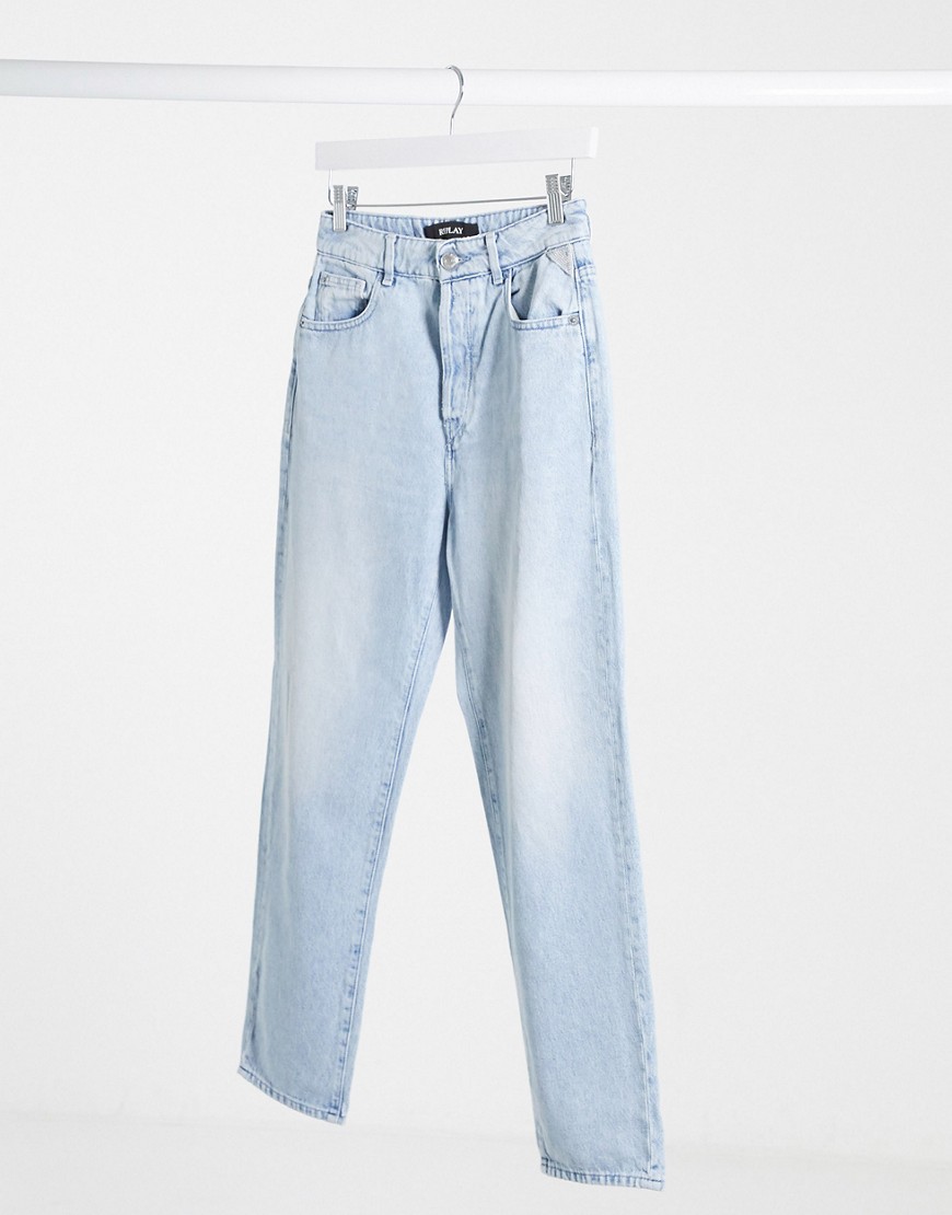 Replay – Mom jeans i vintagestil med ljus tvätt och blommig lapp i midjan-Blå