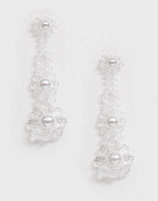 Øreringe med perler og perlestreng i klar plastic fra ASOS DESIGN-Ryd