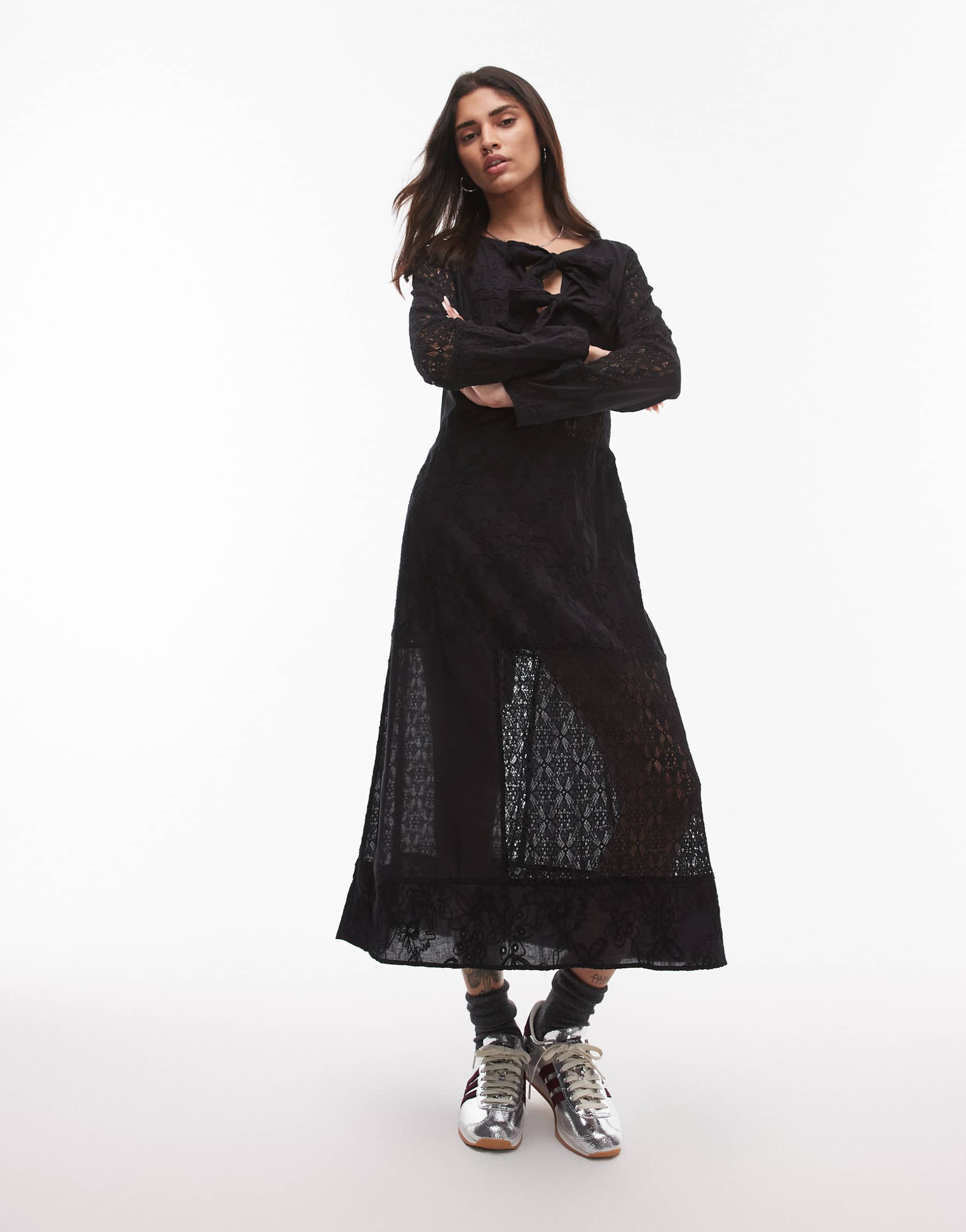 resume eyelet midaxi dress with front ties in black
