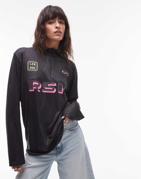 Resume high neck quarter zip oversized sporty top with pink logo