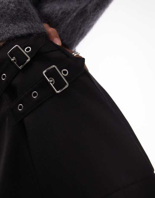 Resume low rise Y2K pleated kilt skirt in black with buckle, 4 of 5