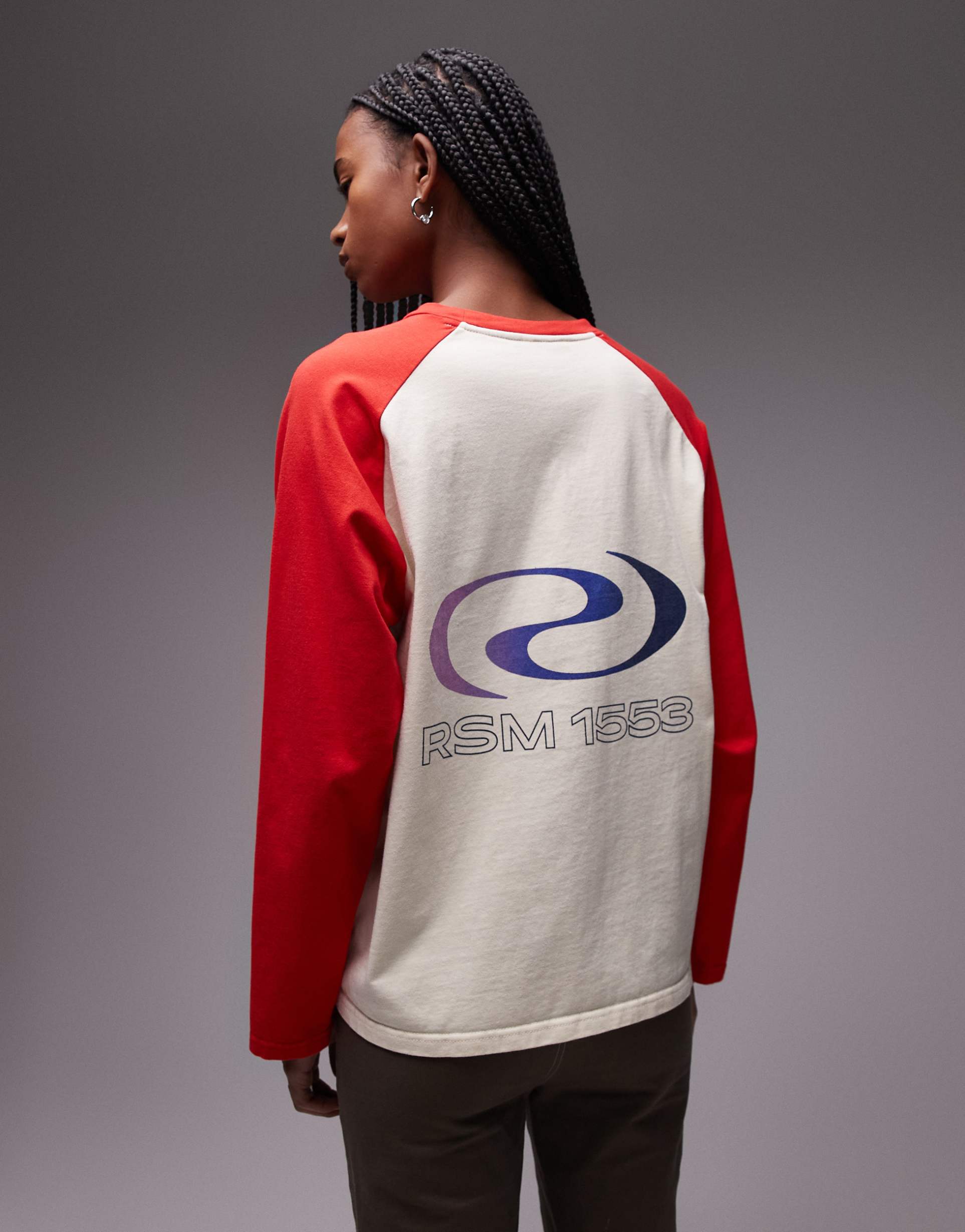 resume raglan oversized t-shirt in racing red