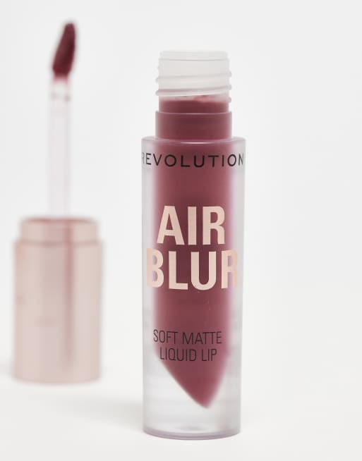 Revolution – Air Blur Matte – Flüssiger Lippenstift – Black Cherry , 3 von 4