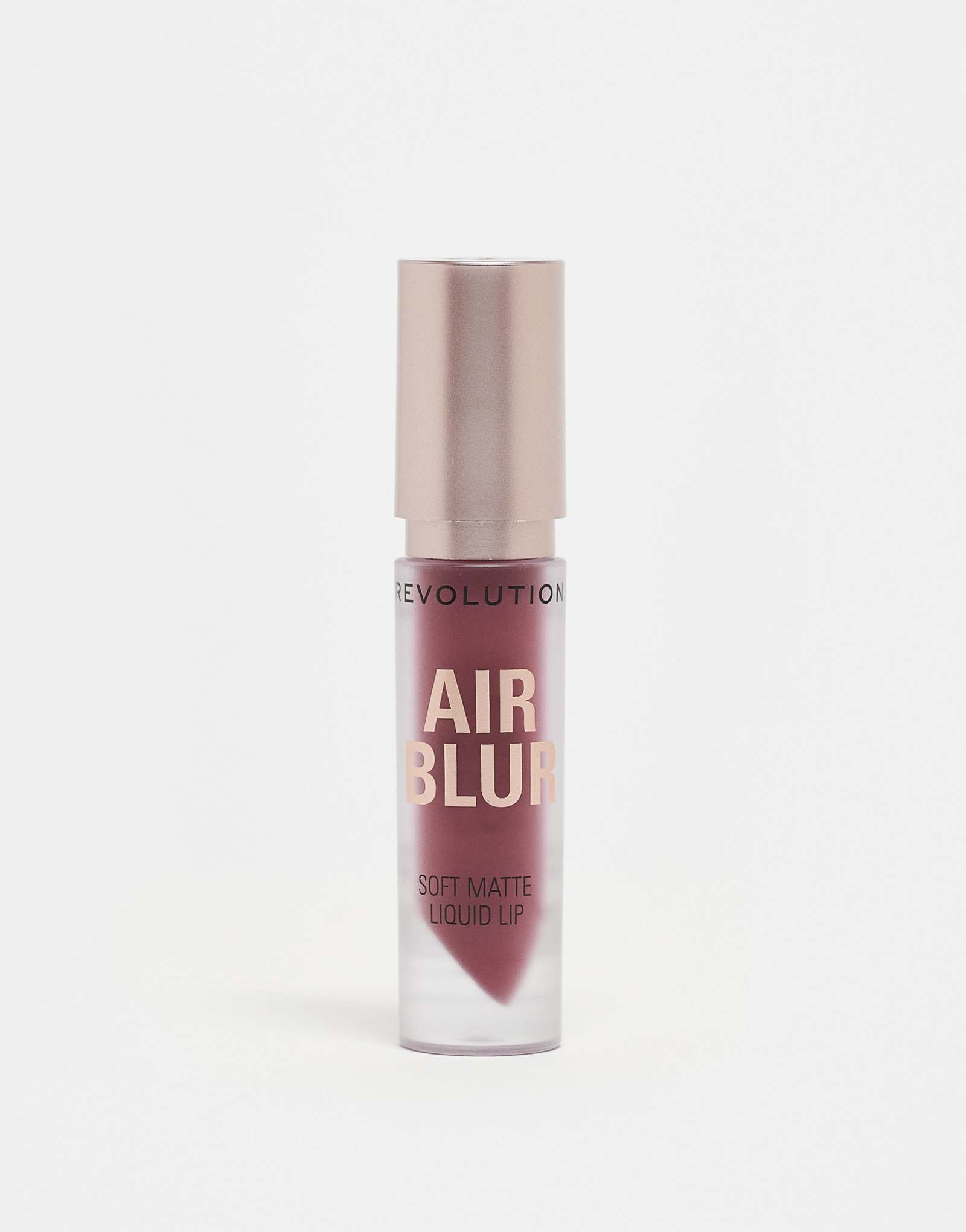 Матовая жидкая помада Revolution Air Blur цвета черной вишни 