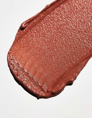Revolution Air Blur Matte Liquid Lipstick Siren-neutral