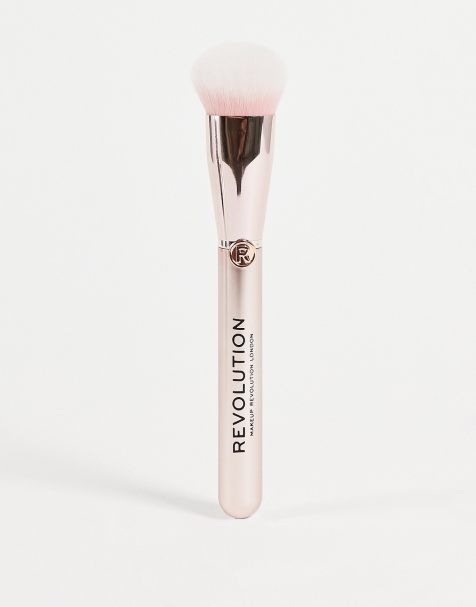 Revolution Create Angled Foundation Brush R8