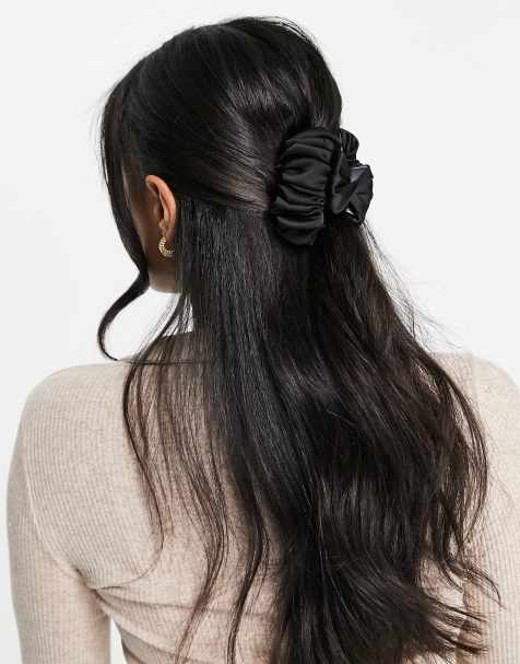 Revolution Hair - Pince à cheveux avec détail froncé en satin - Noir - view 1