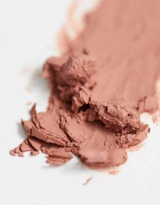 revolution matte lipstick piece of cake