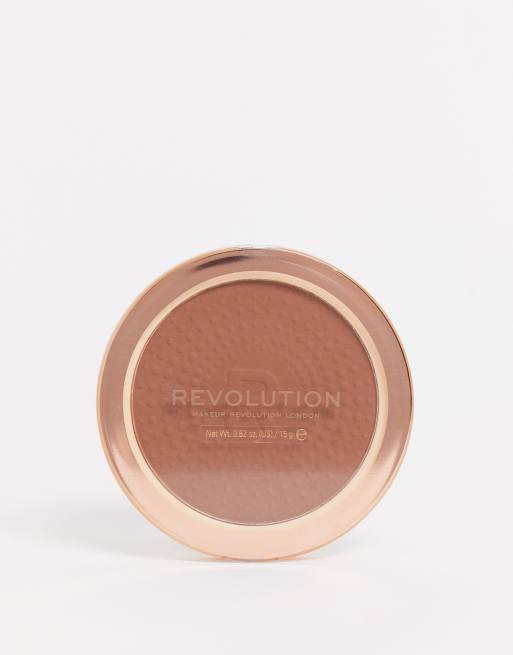 Revolution – Mega – Bronzer, Medium