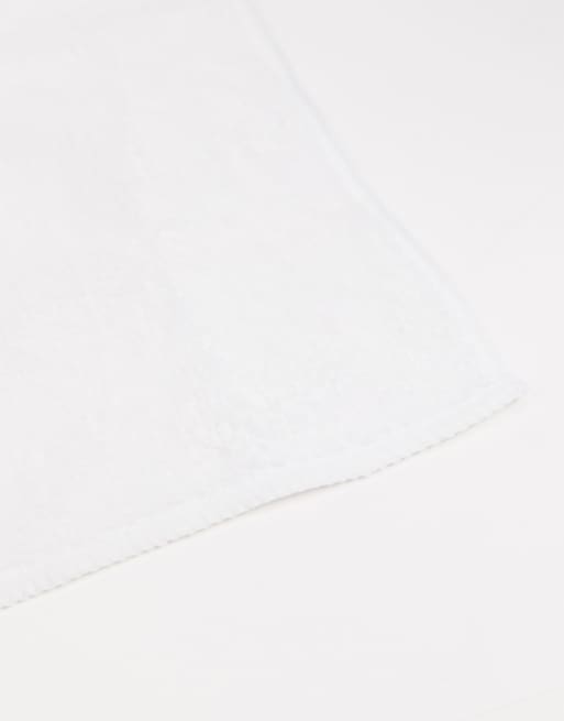 Revolution Skincare – 3-pack handdukar för ansiktet i mikrofiber, 3 av 4