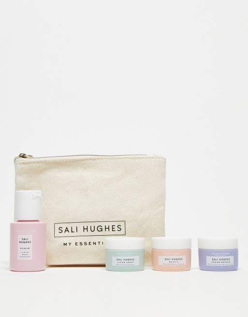 Revolution Skincare X Sali Hughes – Zestaw małych produktów z żelem nawilżającym
