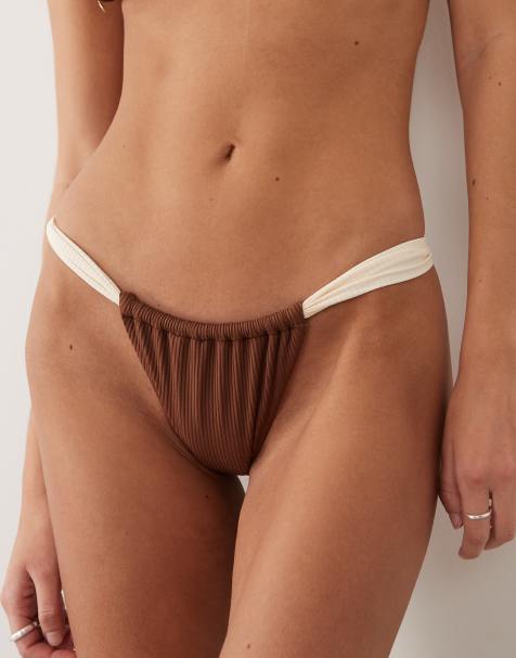 Rhythm - Chokoladebrune ribbede og bløde bikinitrusser med stropper - view 1