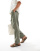 Thumbnail 1 van 4
