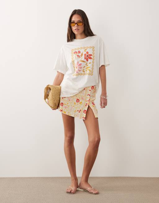 Rhythm oversized t-shirt with wildflower front print in white, 2 of 4