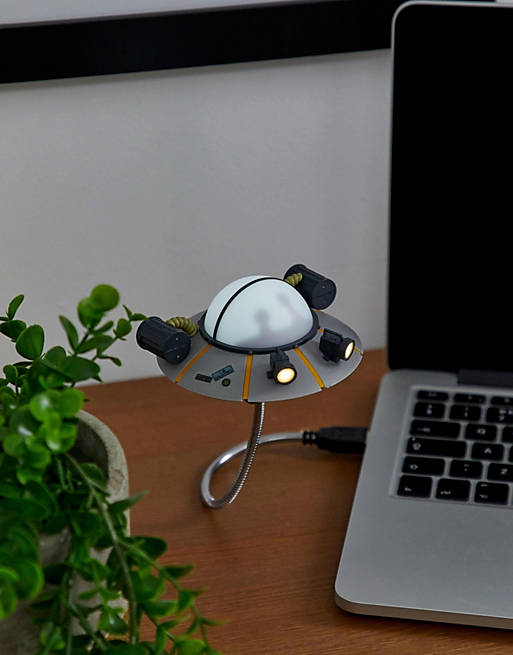 https://images.asos-media.com/products/rick-morty-usb-lampe-mit-raumschiffdesign/11481904-1-multi?$n_640w$&wid=513&fit=constrain
