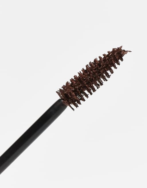 Rímel intenso Thrill Seeker Extreme de Rimmel: Tono Cappuccino, 3 de 4