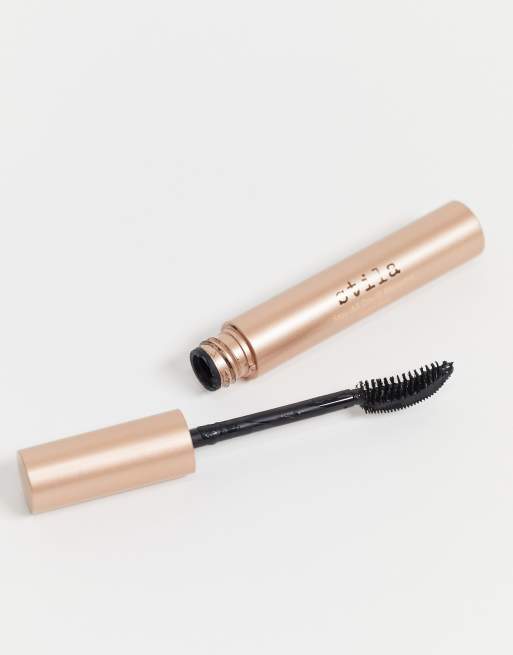 Rímel Stay All Day de Stila: Tono Intense Black, 4 de 4