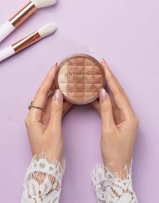 Rimmel London – Radiance – Strahlender Bräunungspuder, 2 von 3