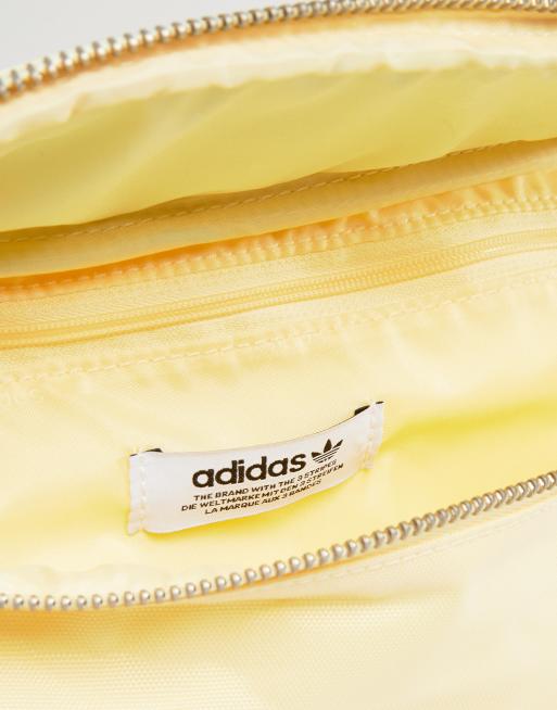 Riñonera adidas amarilla new arrivals