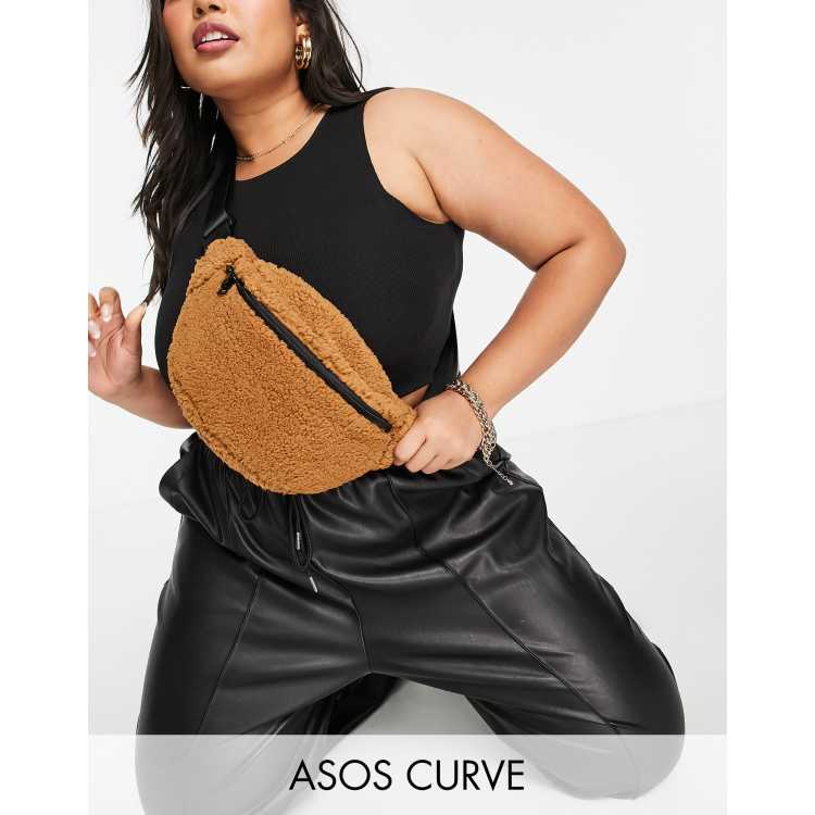 Riñonera marrón borreguito ASOS DESIGN Curve - BEIGE ASOS