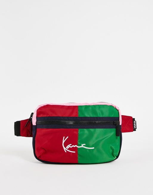 Riñonera multicolor con diseño color block y logo de Karl Kani