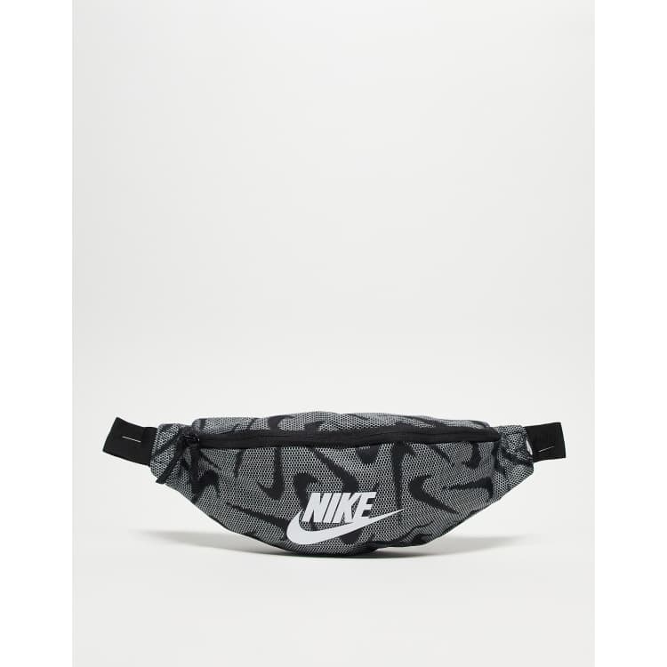 Riñonera negra nike hot sale
