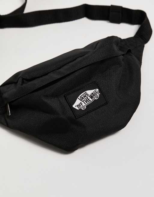 Compra Riñonera Negra Ajustable Traveler Fanny Pack Mujer en Vans