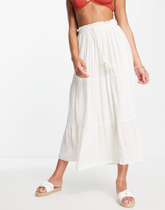 https://images.asos-media.com/products/rip-curl-lunar-tides-maxi-beach-skirt-in-cream/201977549-3?$n_550w$&wid=550&fit=constrain