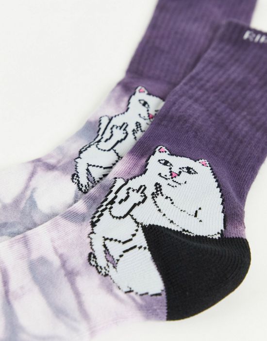 https://images.asos-media.com/products/ripndip-lord-nermal-tie-dye-socks-in-navy-and-mauve/201066877-3?$n_550w$&wid=550&fit=constrain