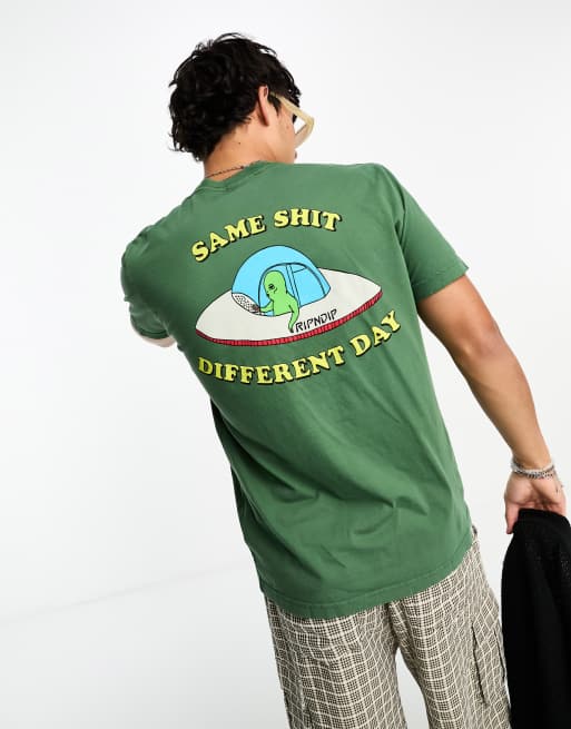 RIPNDIP – Zielony T-shirt z krótkimi rękawami i nadrukiem „Different Day” na piersi i plecach