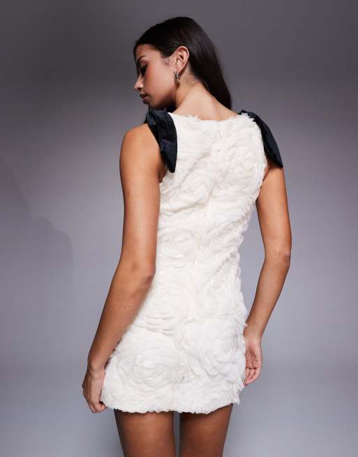 River Island 3D rose mini dress in cream , 4 of 4