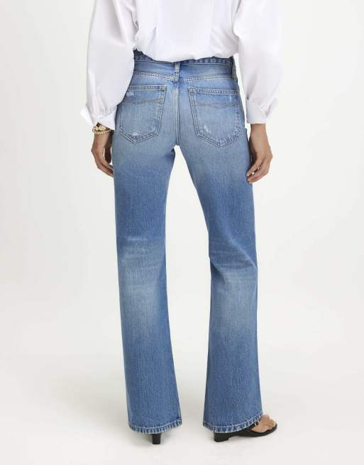 River Island 90s slim straight leg ripped jeans in light blue , 4 of 4
